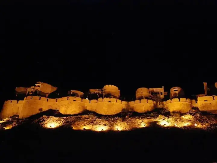 Каной: The Golden Camp