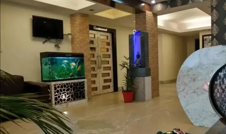 Ранчи: Hotel AVN Plaza