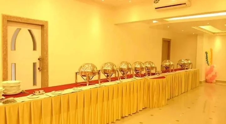 Ранчи: Hotel AVN Plaza