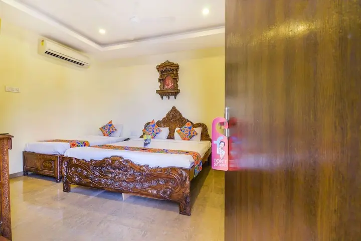 Ширди: FabHotel Paradise For You