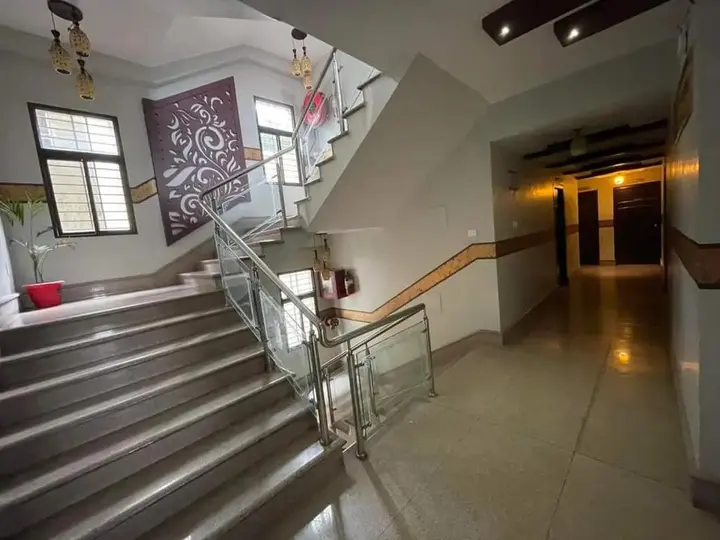 Силигури: Sundaram Palace