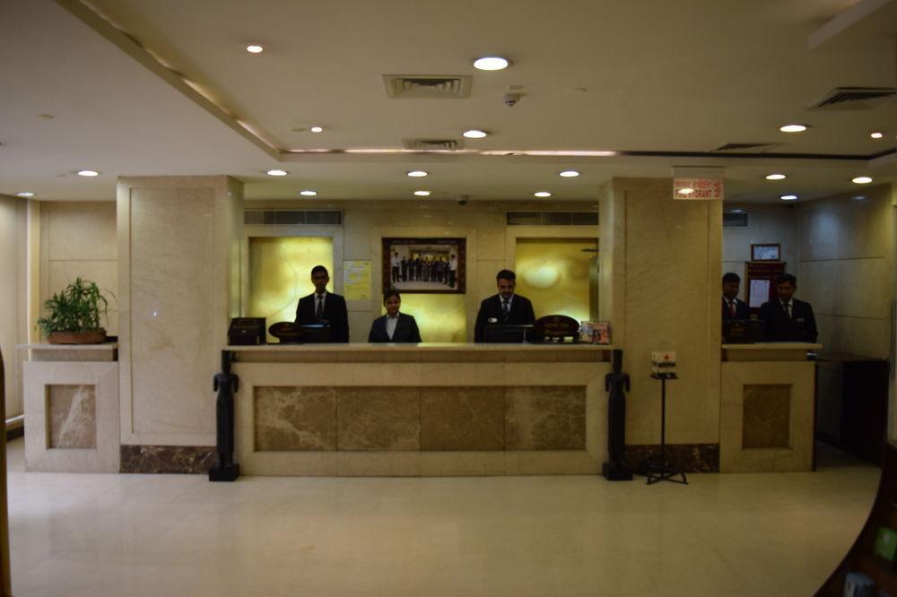 Нью-Дели: The Janpath Hotel