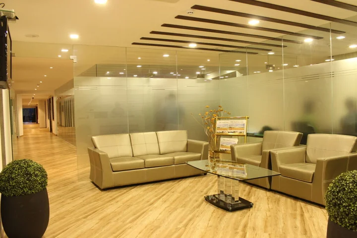 Мумбаи: Maxx Value Hospitality
