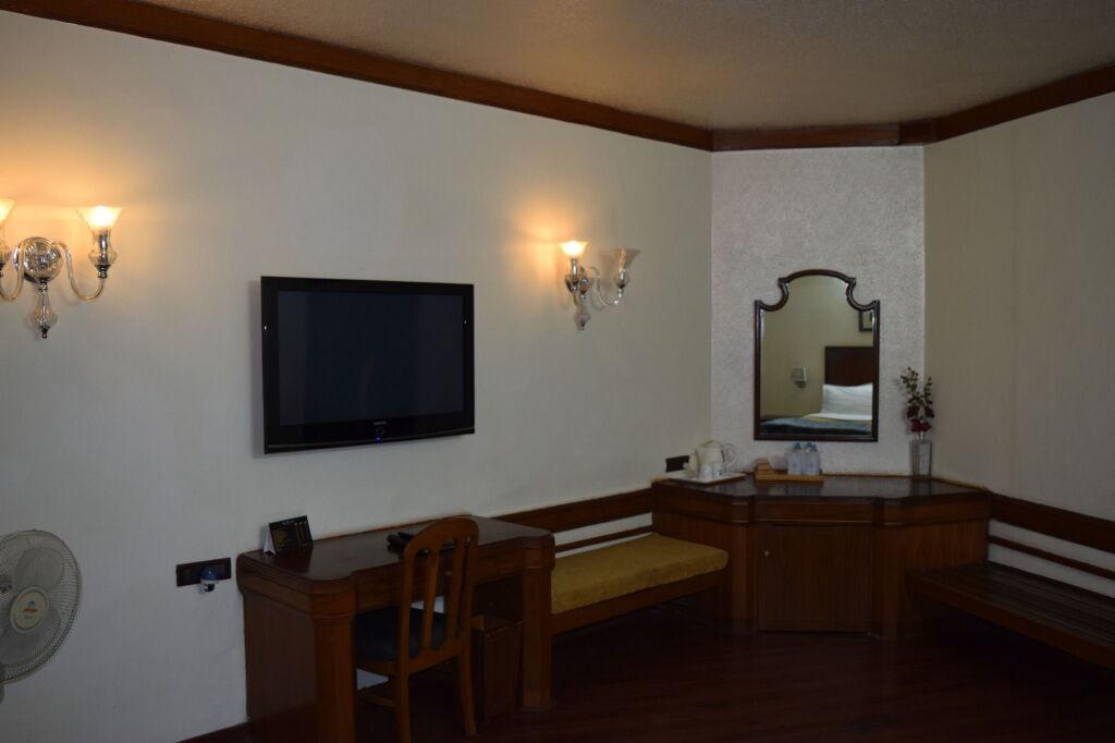 Нью-Дели: Hotel Samrat