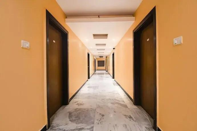 Ранчи: FabHotel Shivani International