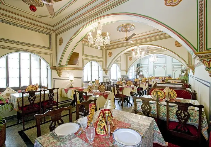 Джайпур: Madhuban - A Heritage Home