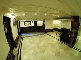 Сурат: Tex-Palazzo Hotel