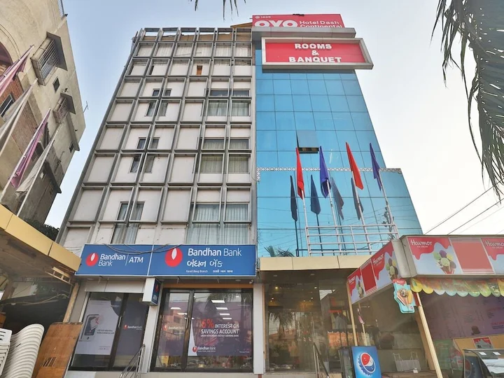 Вадодара: OYO Hotel Dash Continental