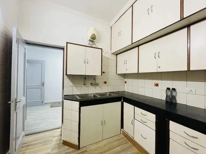Гуруграм: Olive Service Apartment DLF Galleria
