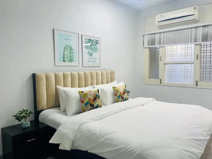 Гуруграм: Olive Service Apartment DLF Galleria