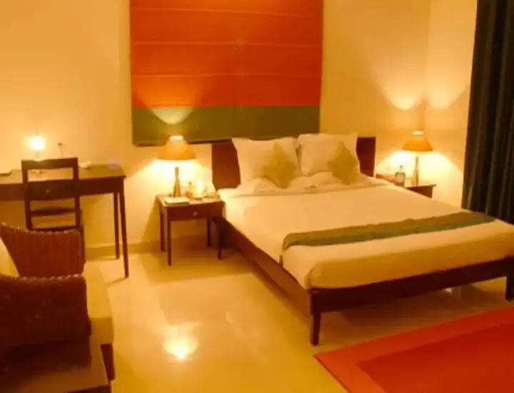 Бангалор: Sterling Living Space - Residency Road