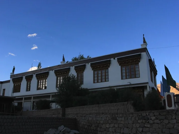 Лех: TIH Hotel Mahay Palace