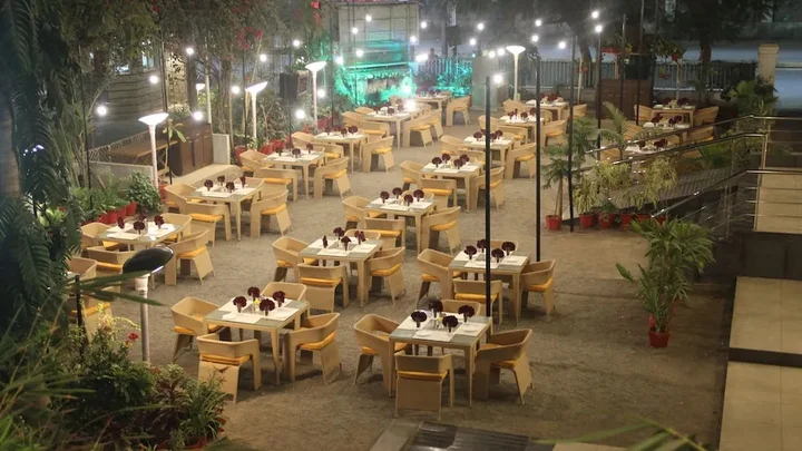 Джамнагар: Hotel Aram