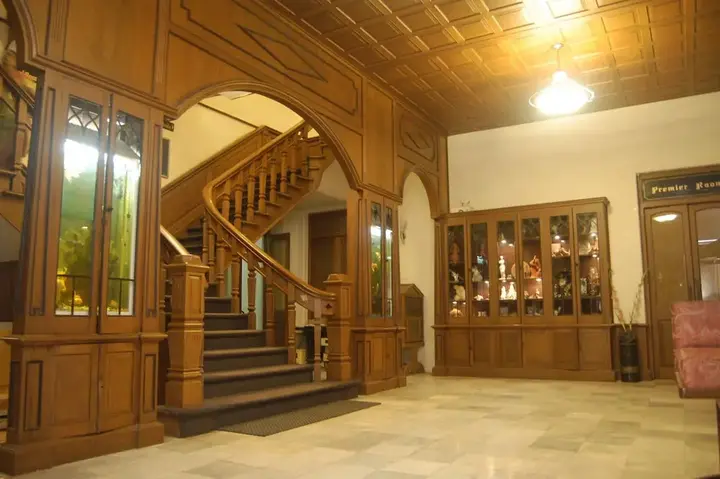 Джамнагар: Hotel Aram