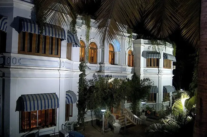 Джамнагар: Hotel Aram