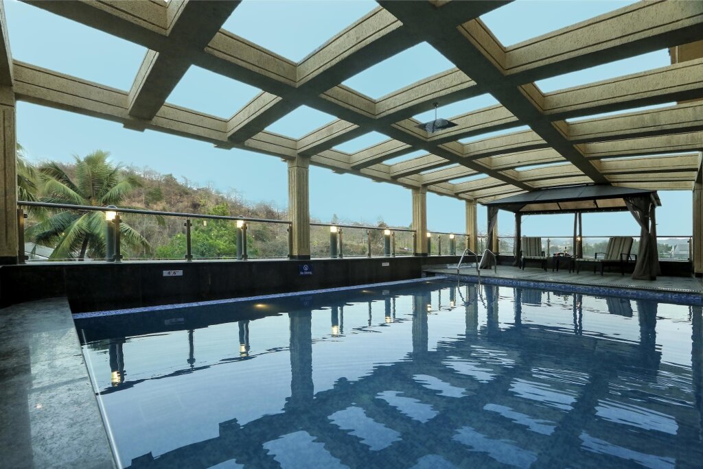 Тхане: Golden Chariot Vasai - Hotel and Spa