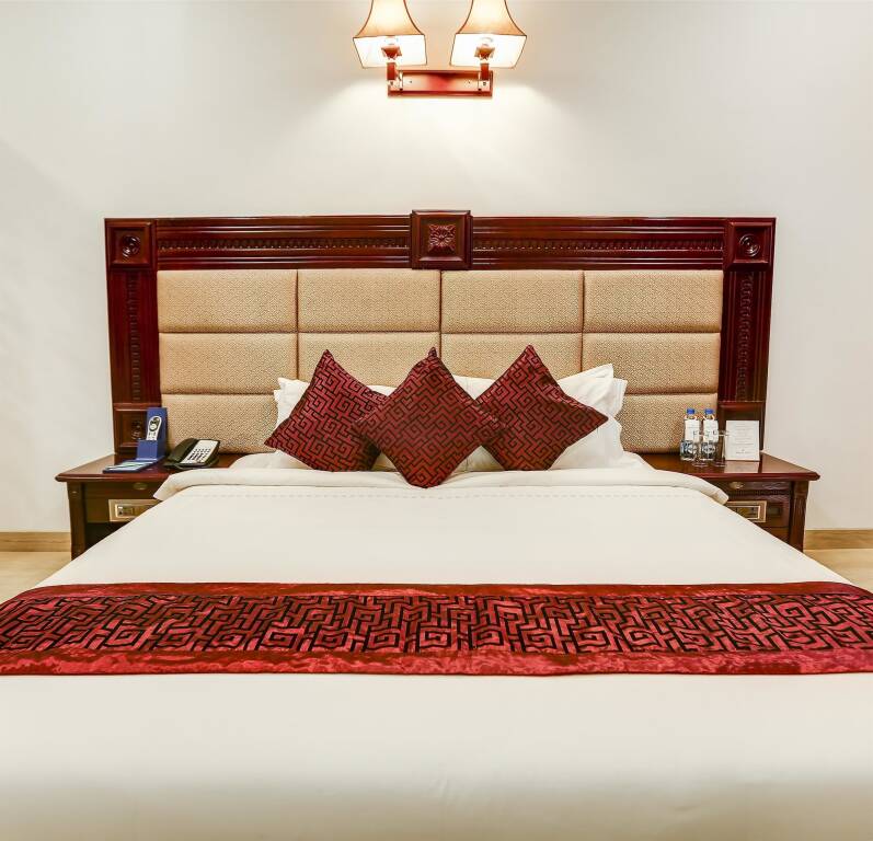 Тхане: Golden Chariot Vasai - Hotel and Spa