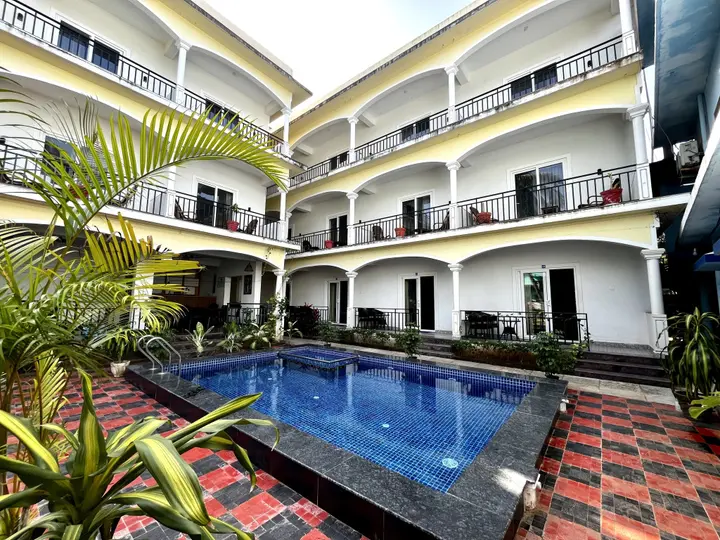 Морджим: Morjim Sunset Hotel