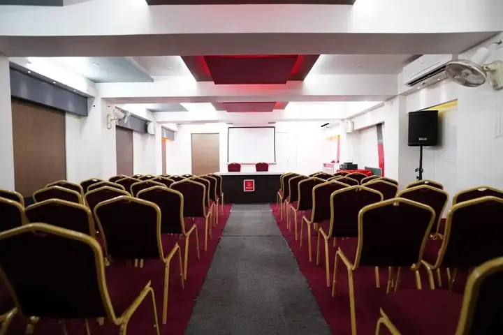 Кондотти: Emarald Hotel Calicut