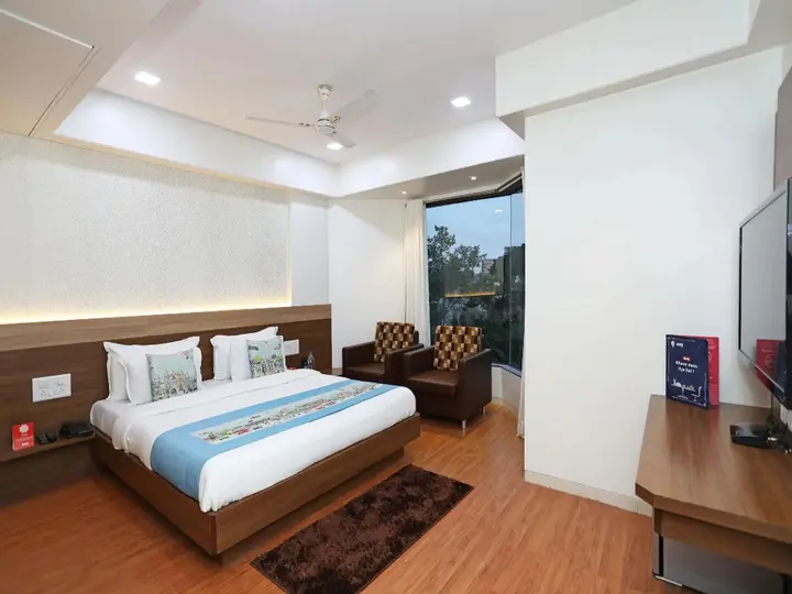 Нашик: OYO 10672 Hotel Riviera