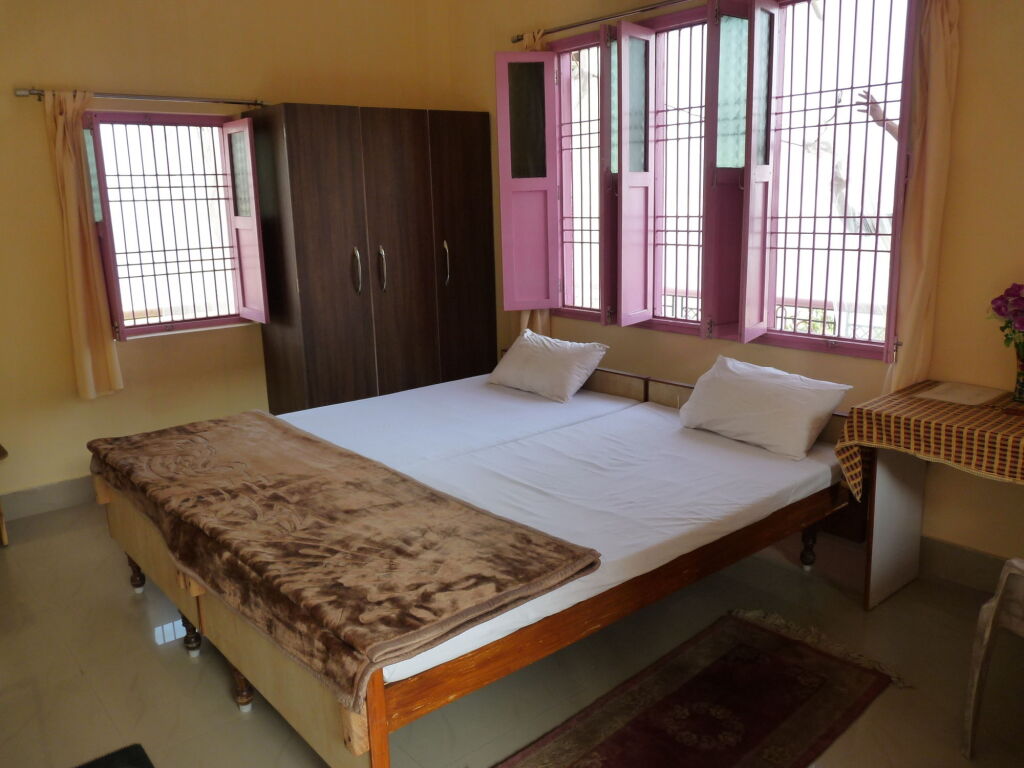 Shri Yoga Mandir Guest House — фото 1
