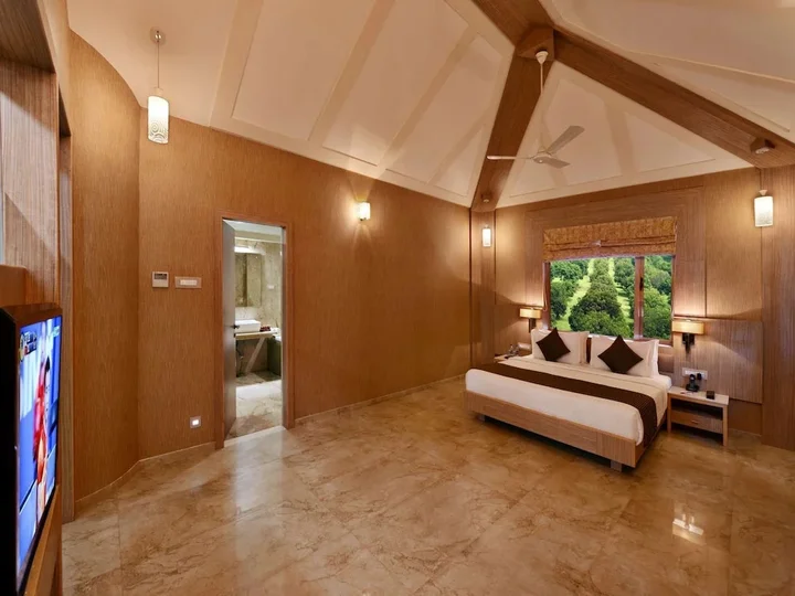 Сазан: Lords Resort Sasan Gir