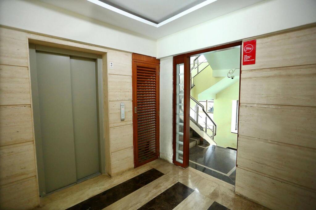 Мумбаи: Ontime Luxurious Apartments