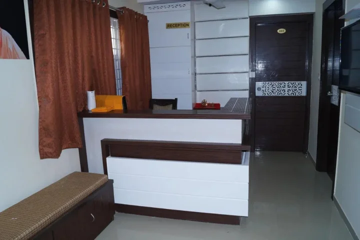 Ахмедабад: Shri Akshar Hotel