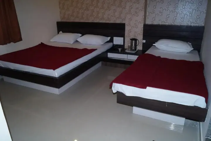 Ахмедабад: Shri Akshar Hotel