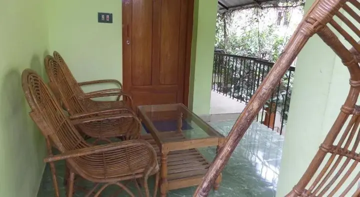 Кумили: Rose Garden Homestay