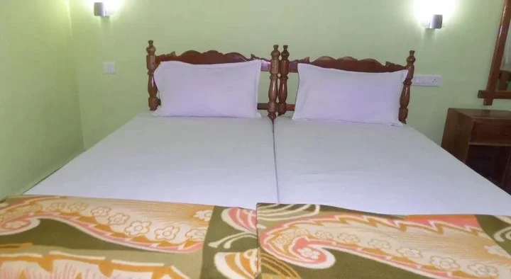 Кумили: Rose Garden Homestay