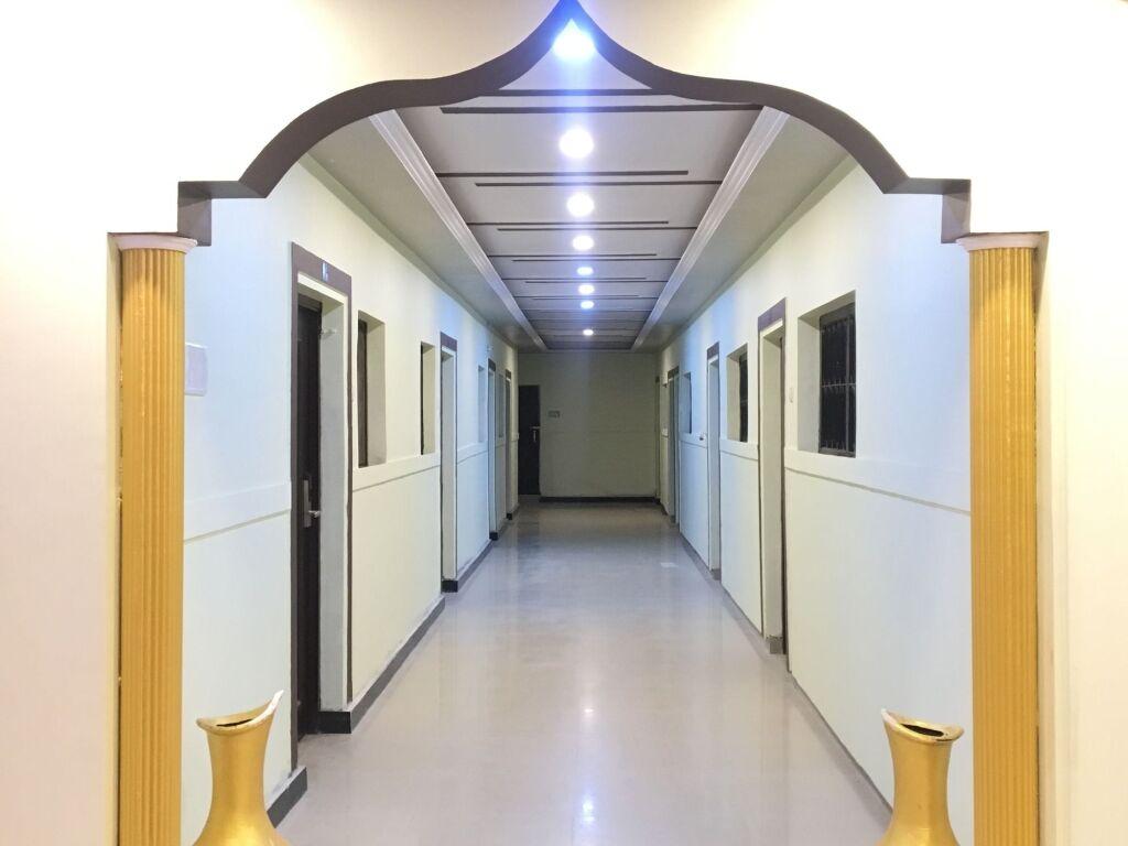 Лакхнау: Hotel Mangalam Palace - Lucknow Airport