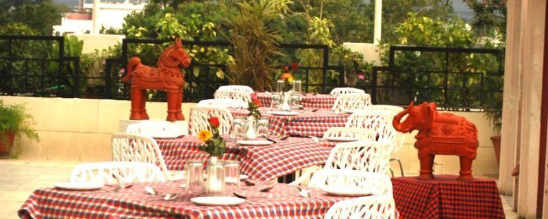 Мадурай: The Madurai Residency