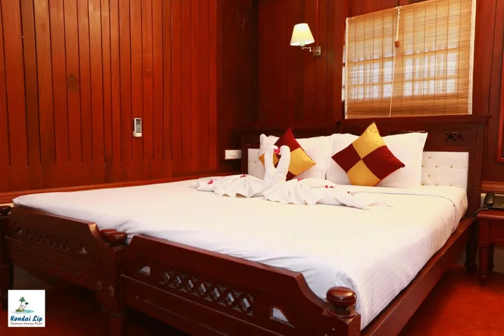 Cherthala: Kondai Lip Backwater Heritage Resort