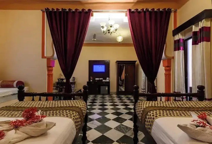 Крепость Jhansi: Hotel Raj Mahal The Palace