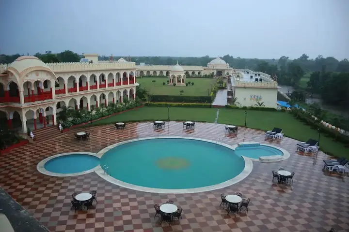 Крепость Jhansi: Hotel Raj Mahal The Palace