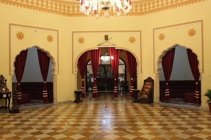 carousel image 3