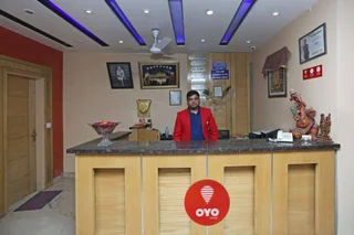 Нью-Дели: OYO 6096 Hotel Maharani Palace