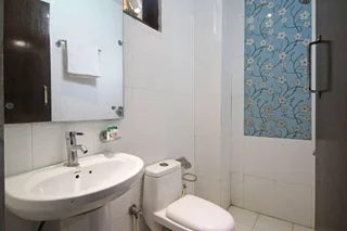 Нью-Дели: OYO 6096 Hotel Maharani Palace