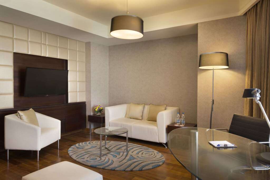 Бангалор: Howard Johnson by Wyndham Bengaluru Hebbal