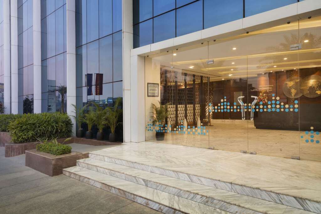Бангалор: Howard Johnson by Wyndham Bengaluru Hebbal