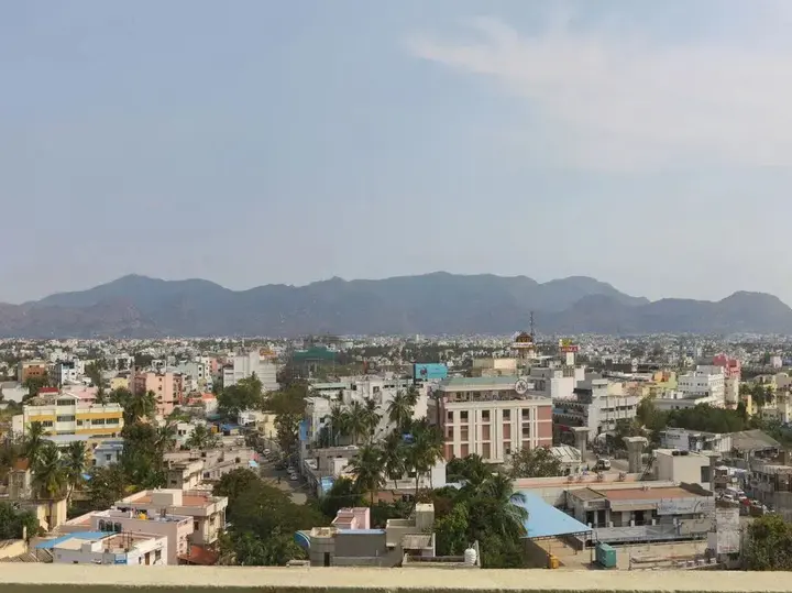 Салем: Capital O 8169 Hotel Salem Castle