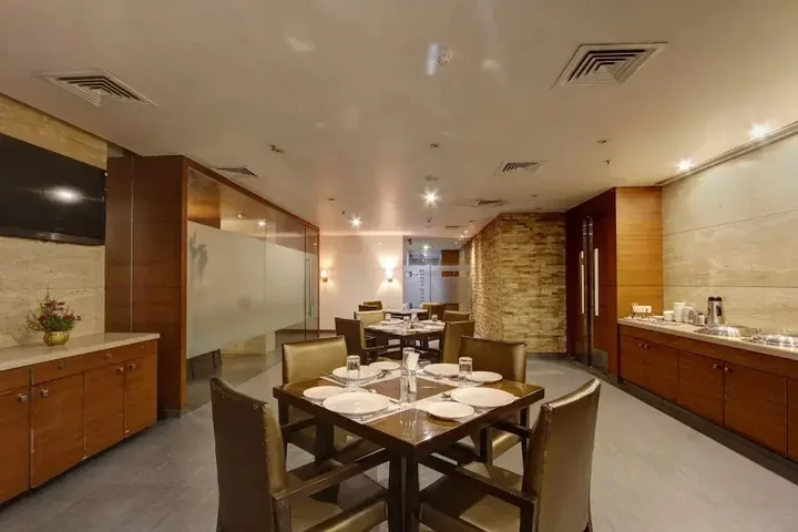Салем: Capital O 8169 Hotel Salem Castle