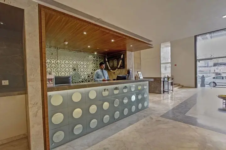 Салем: Capital O 8169 Hotel Salem Castle