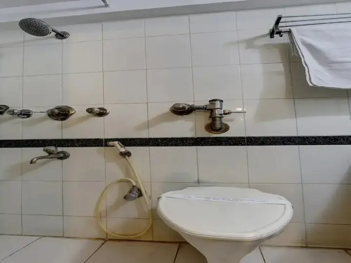 Салем: Capital O 8169 Hotel Salem Castle