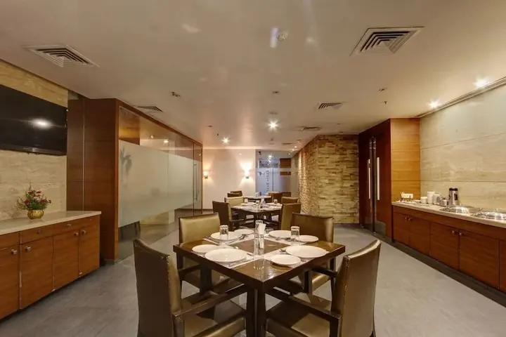 Салем: Capital O 8169 Hotel Salem Castle