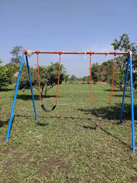 Хандала: Mango Tree Farm