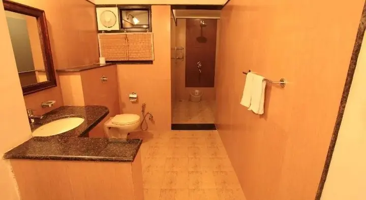 Баихар: Infinity Resort Kanha