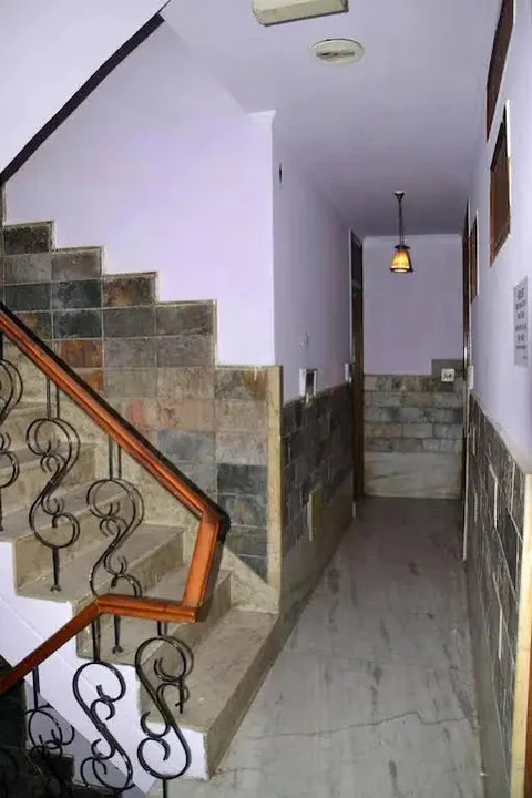 Нью-Дели: Yes Please Guest House