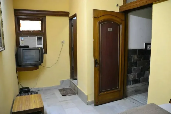 Нью-Дели: Yes Please Guest House